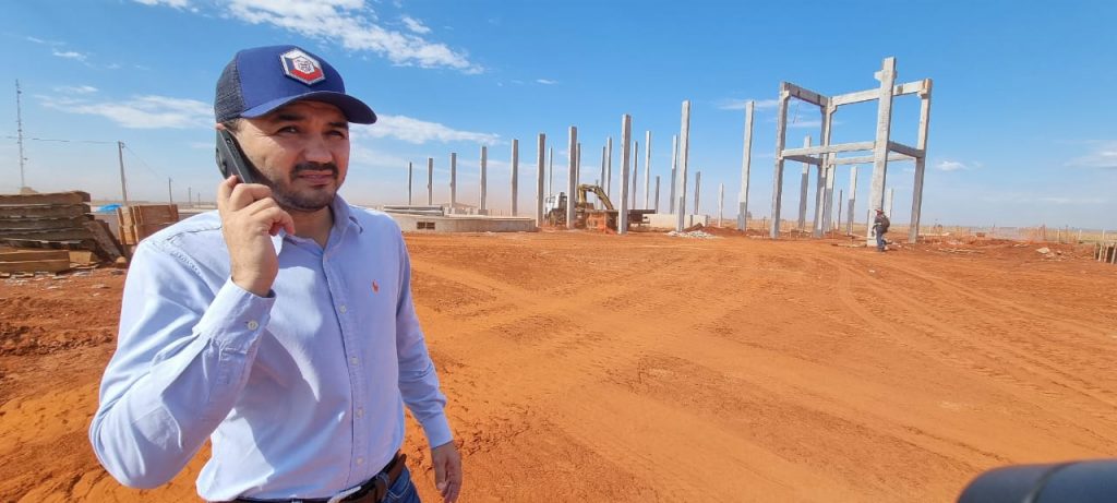 Prefeito Rogério visita diversas obras no município e anuncia competição de velocross