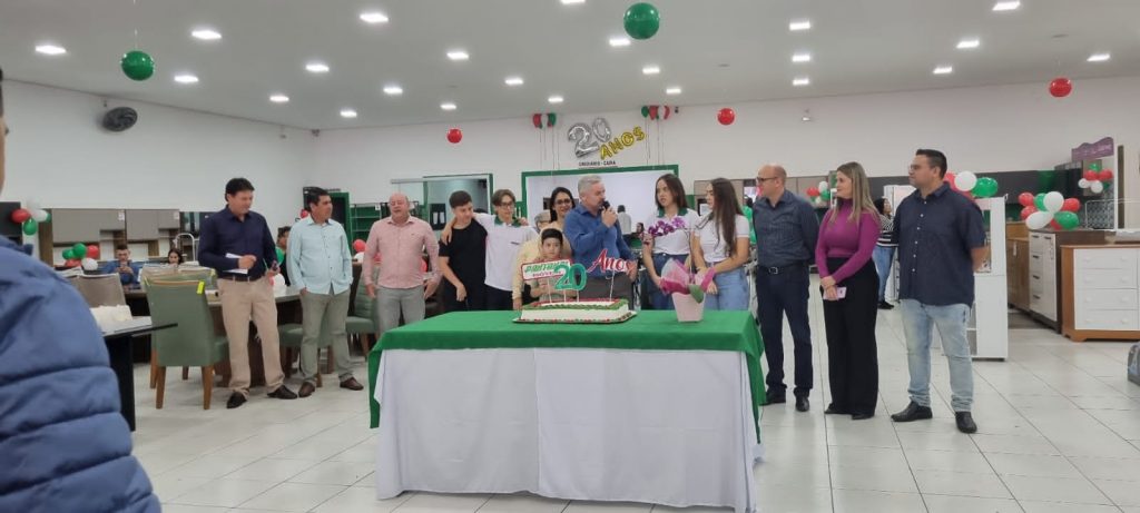 Pantanal Móveis celebra 20 anos em Amambai