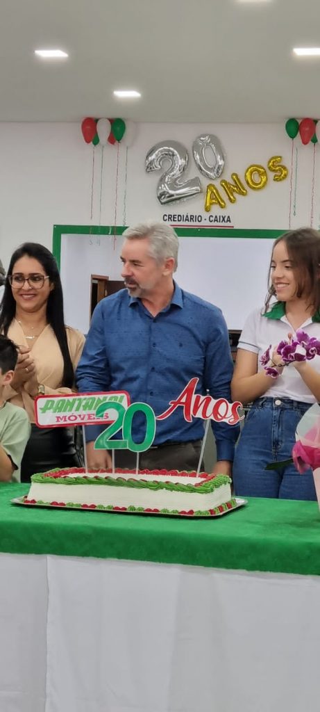 Pantanal Móveis celebra 20 anos em Amambai