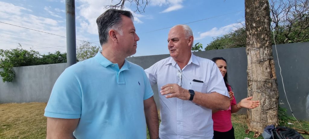 Pré-candidato a prefeito de Jardim Guilherme Monteiro participa de convenção do PSDB em Caracol