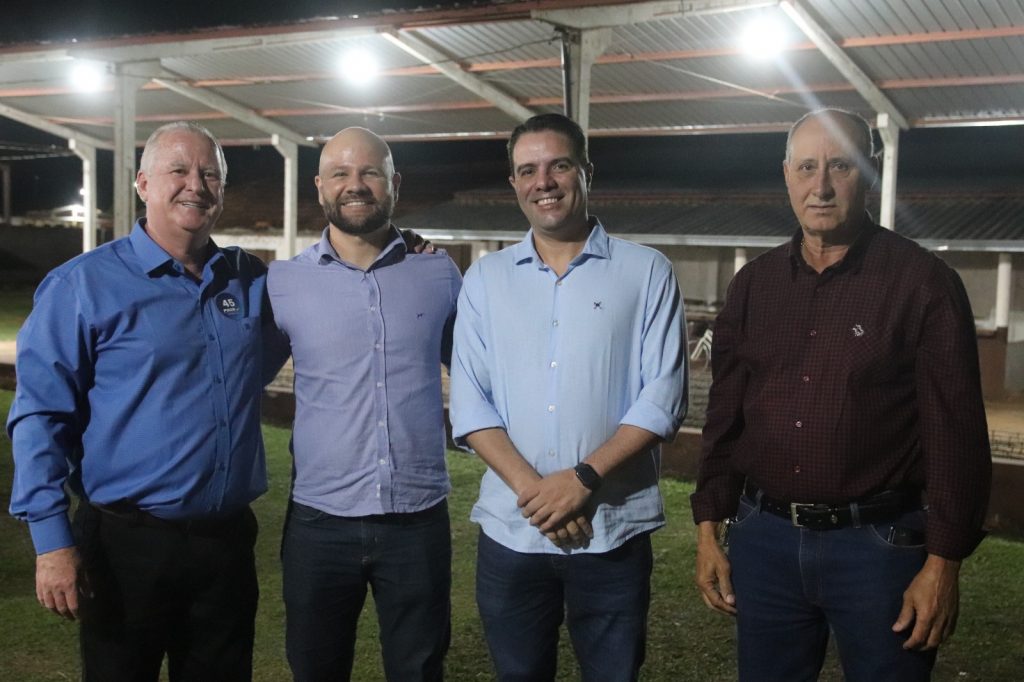 Em Juti, público comparece em massa para a filiação de Gilson Cruz no PSDB