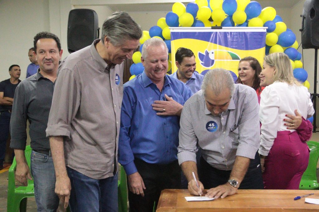 Em Juti, público comparece em massa para a filiação de Gilson Cruz no PSDB