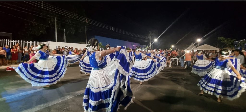 1ª Festa da Cultura Paraguaia de Caracol surpreende em público e organização