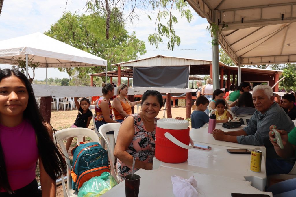 Servidores públicos de Caracol celebram seu dia com uma grande festa