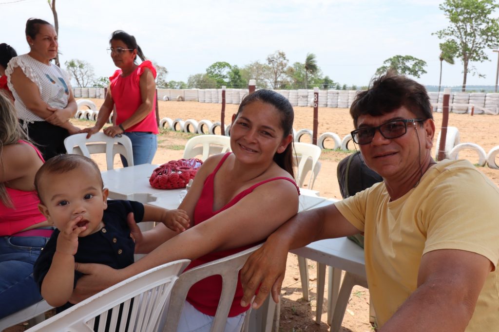 Servidores públicos de Caracol celebram seu dia com uma grande festa