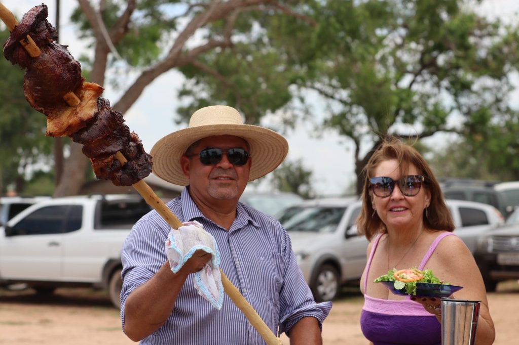 Servidores públicos de Caracol celebram seu dia com uma grande festa