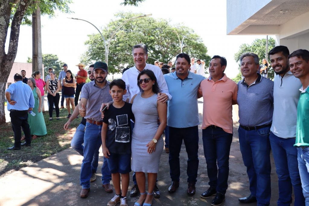 Com a presença de deputados federais e vice-governador, Prefeitura de Tacuru inaugura Praça Maicon Junior Rodrigues
