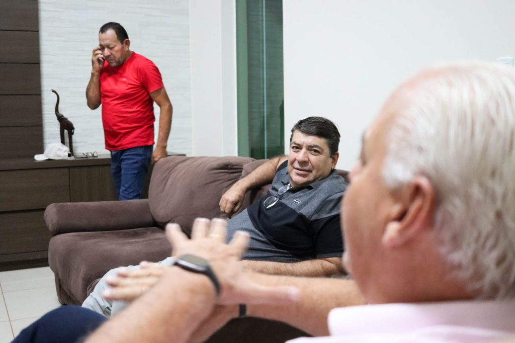 Neco Pagliosa recebe visita de amigos do Partido dos Trabalhadores de Caracol