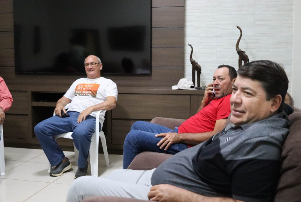 Neco Pagliosa recebe visita de amigos do Partido dos Trabalhadores de Caracol