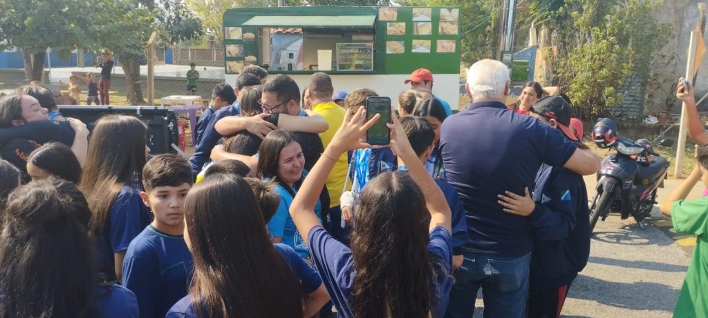 Seleção caracolense Sub 14 de Voleibol Masculino conquista segundo lugar nos Jogos Escolares de MS