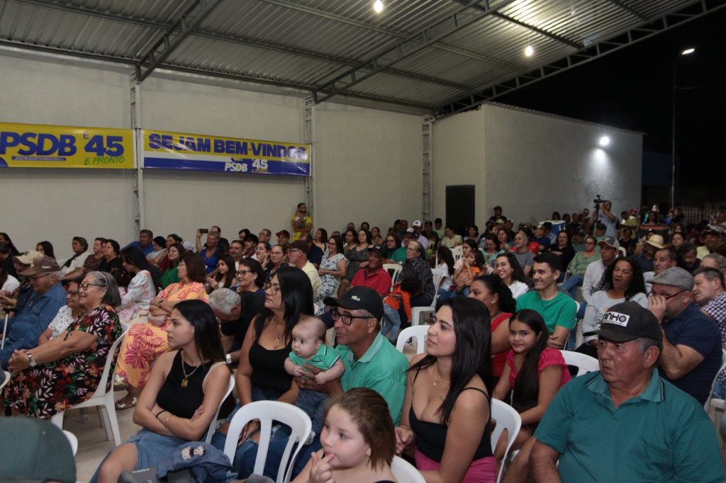 Lançamento da pré-candidatura de Neco Pagliosa reúne grande público em Caracol