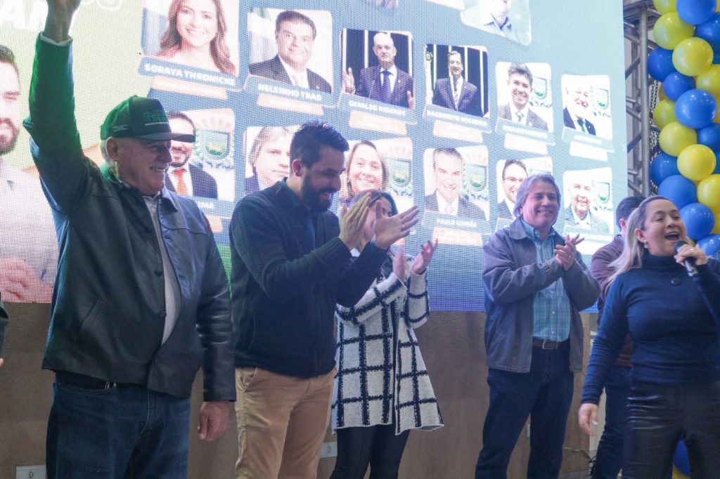 Pré-lançamento de Jean da Saúde reúne multidão de amigos e apoiadores