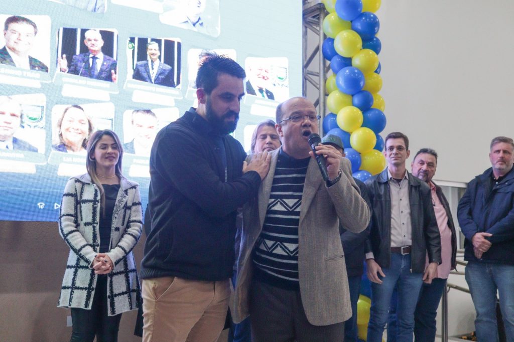 Pré-lançamento de Jean da Saúde reúne multidão de amigos e apoiadores