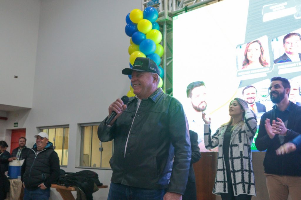 Pré-lançamento de Jean da Saúde reúne multidão de amigos e apoiadores