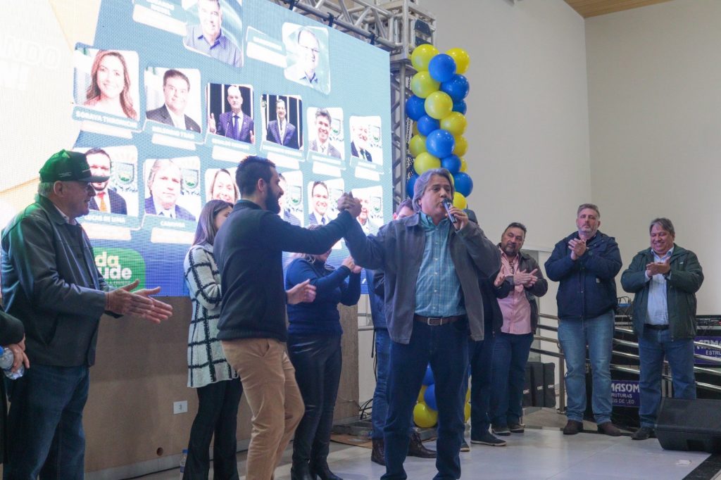 Pré-lançamento de Jean da Saúde reúne multidão de amigos e apoiadores