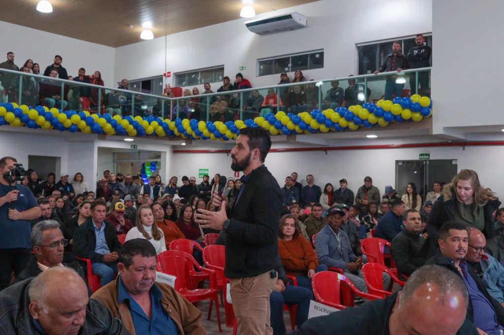 Pré-lançamento de Jean da Saúde reúne multidão de amigos e apoiadores