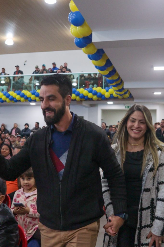 Pré-lançamento de Jean da Saúde reúne multidão de amigos e apoiadores