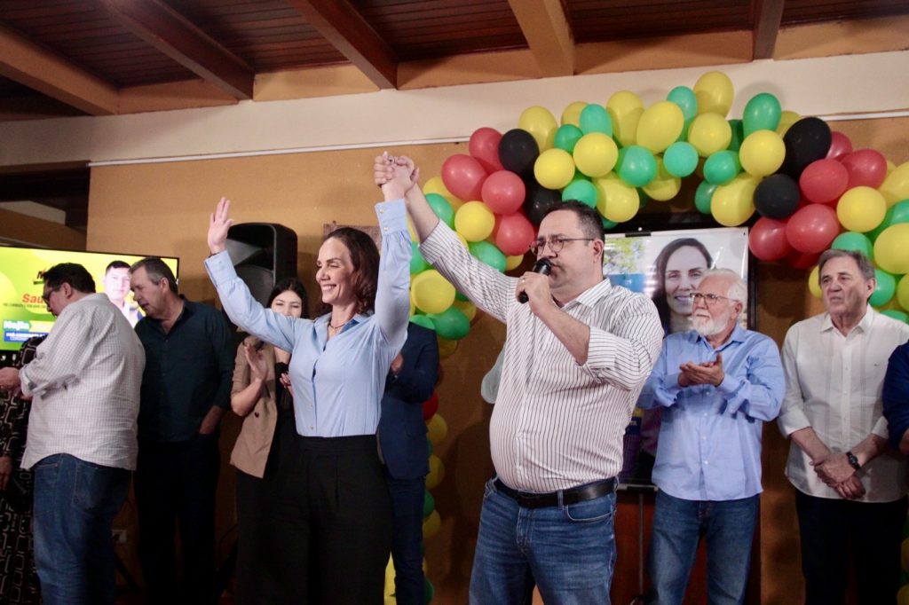 Com sucesso de público, convenção do MDB homologa Najla Mariano como pré-candidata a prefeita de Coronel Sapucaia