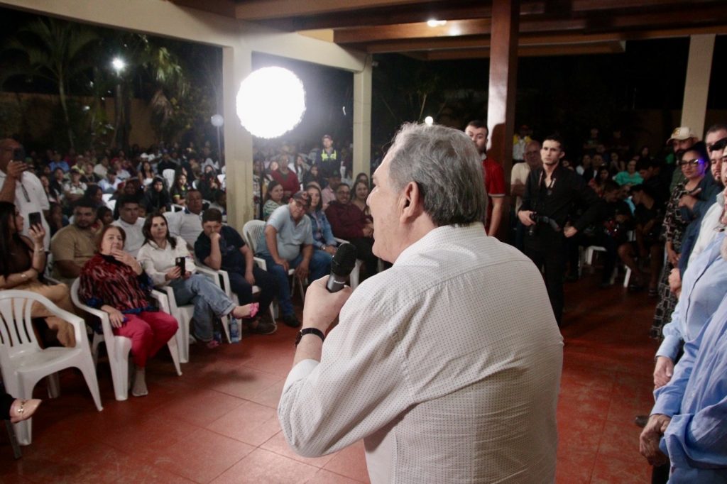 Com sucesso de público, convenção do MDB homologa Najla Mariano como pré-candidata a prefeita de Coronel Sapucaia