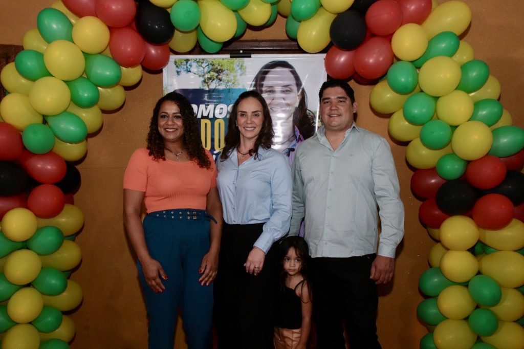 Com sucesso de público, convenção do MDB homologa Najla Mariano como pré-candidata a prefeita de Coronel Sapucaia