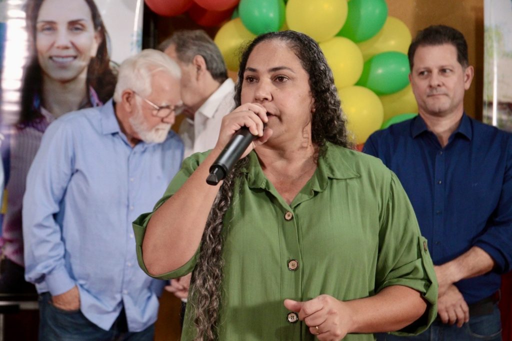 Com sucesso de público, convenção do MDB homologa Najla Mariano como pré-candidata a prefeita de Coronel Sapucaia