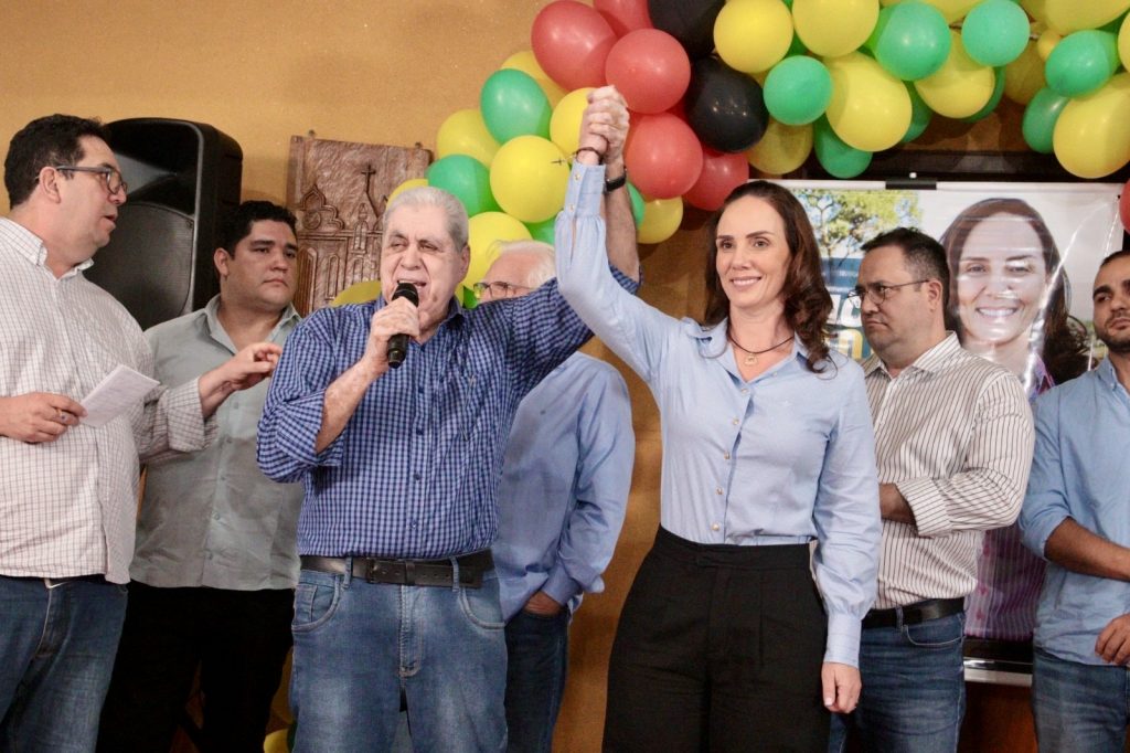 Com sucesso de público, convenção do MDB homologa Najla Mariano como pré-candidata a prefeita de Coronel Sapucaia