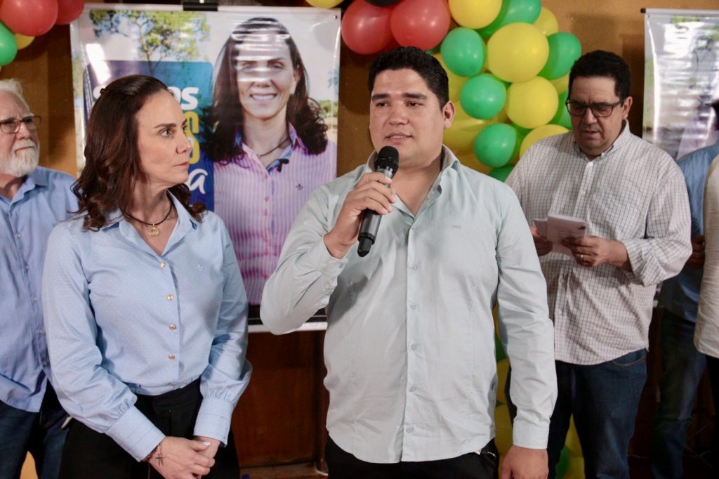 Com sucesso de público, convenção do MDB homologa Najla Mariano como pré-candidata a prefeita de Coronel Sapucaia