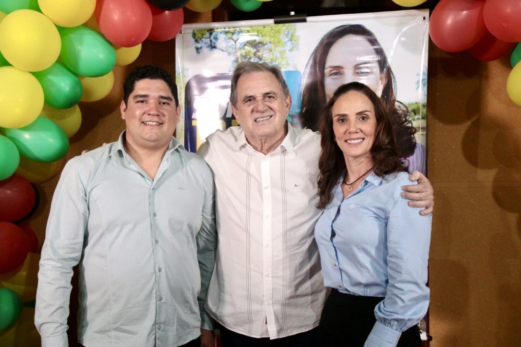 Com sucesso de público, convenção do MDB homologa Najla Mariano como pré-candidata a prefeita de Coronel Sapucaia