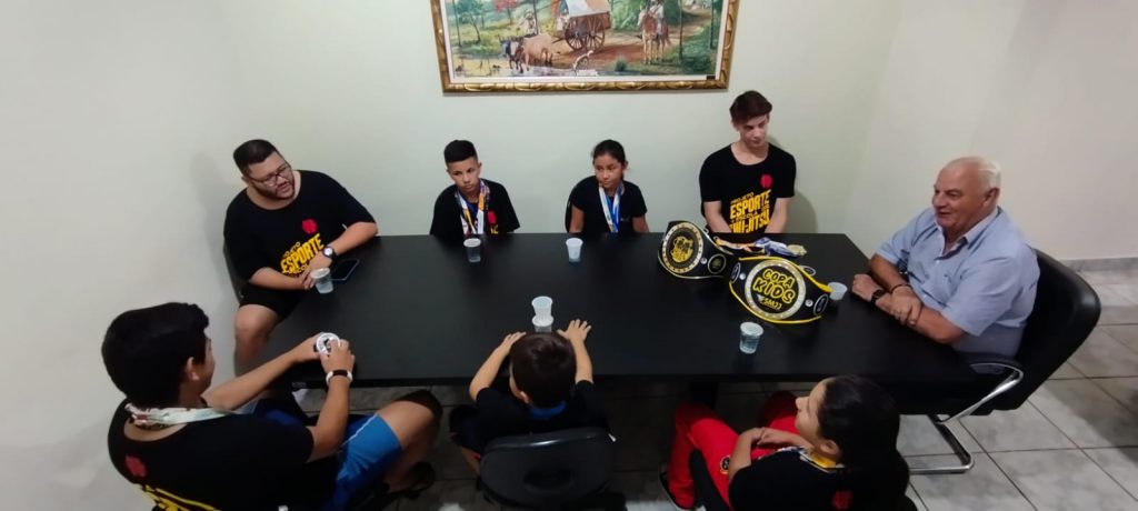 ESPORTE+ ESCOLA de Jiu-Jitsu brilha em Circuito Estadual