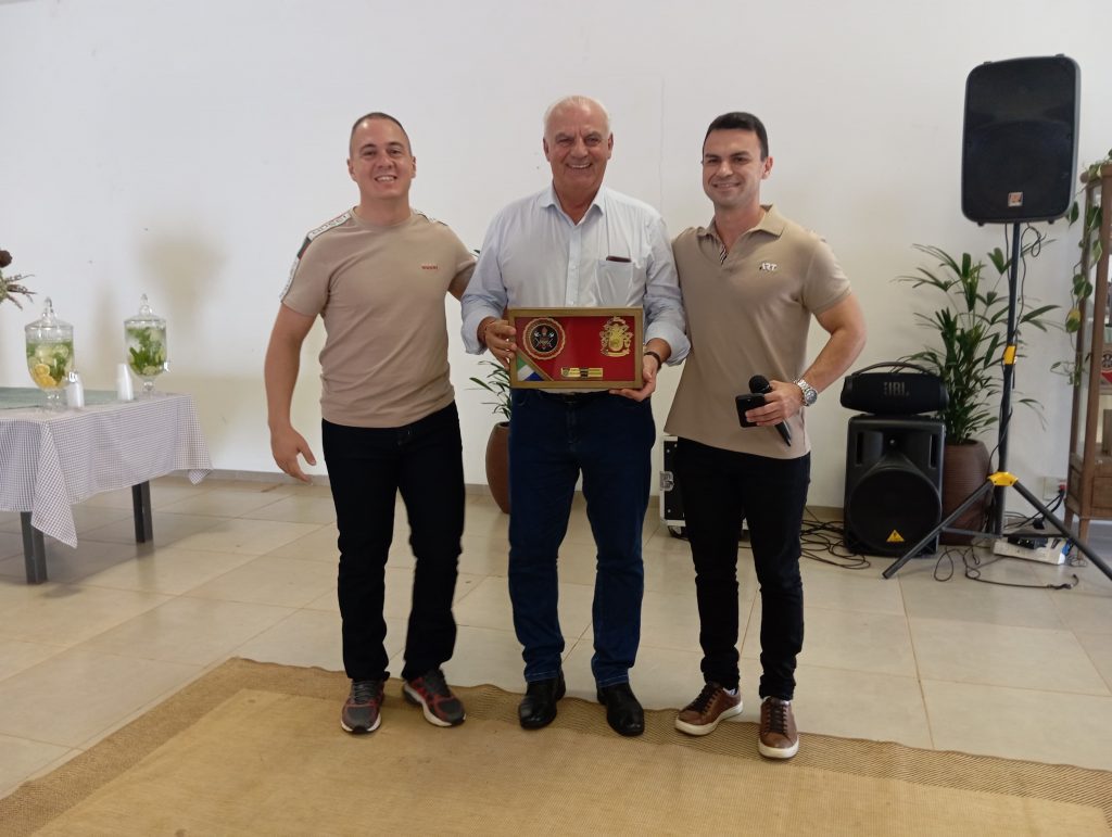 Prefeito Neco Pagliosa participa da passagem de comando do Corpo de Bombeiros de Bela Vista