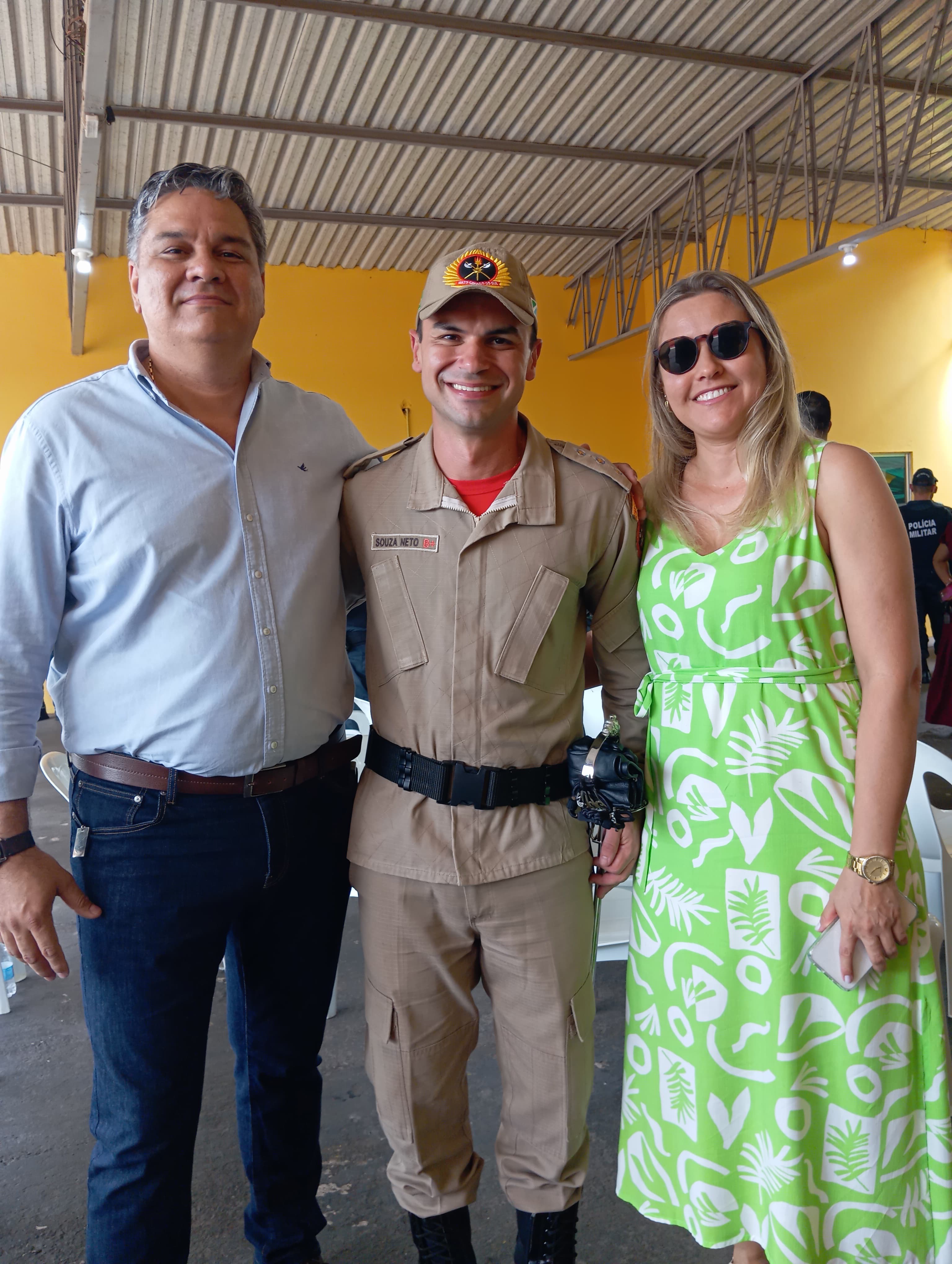 Prefeito Neco Pagliosa participa da passagem de comando do Corpo de Bombeiros de Bela Vista