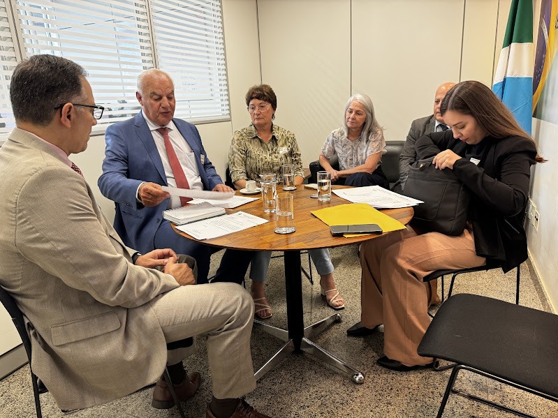 Prefeito Carlos Humberto Pagliosa conclui agenda na capital federal