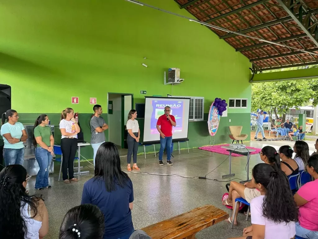 Escola Municipal Rural Inácio Silvestre Monteiro realiza primeira reunião de pais de 2025