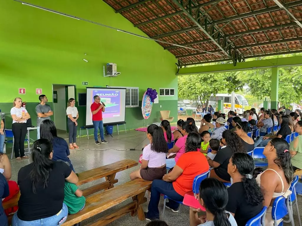 Escola Municipal Rural Inácio Silvestre Monteiro realiza primeira reunião de pais de 2025