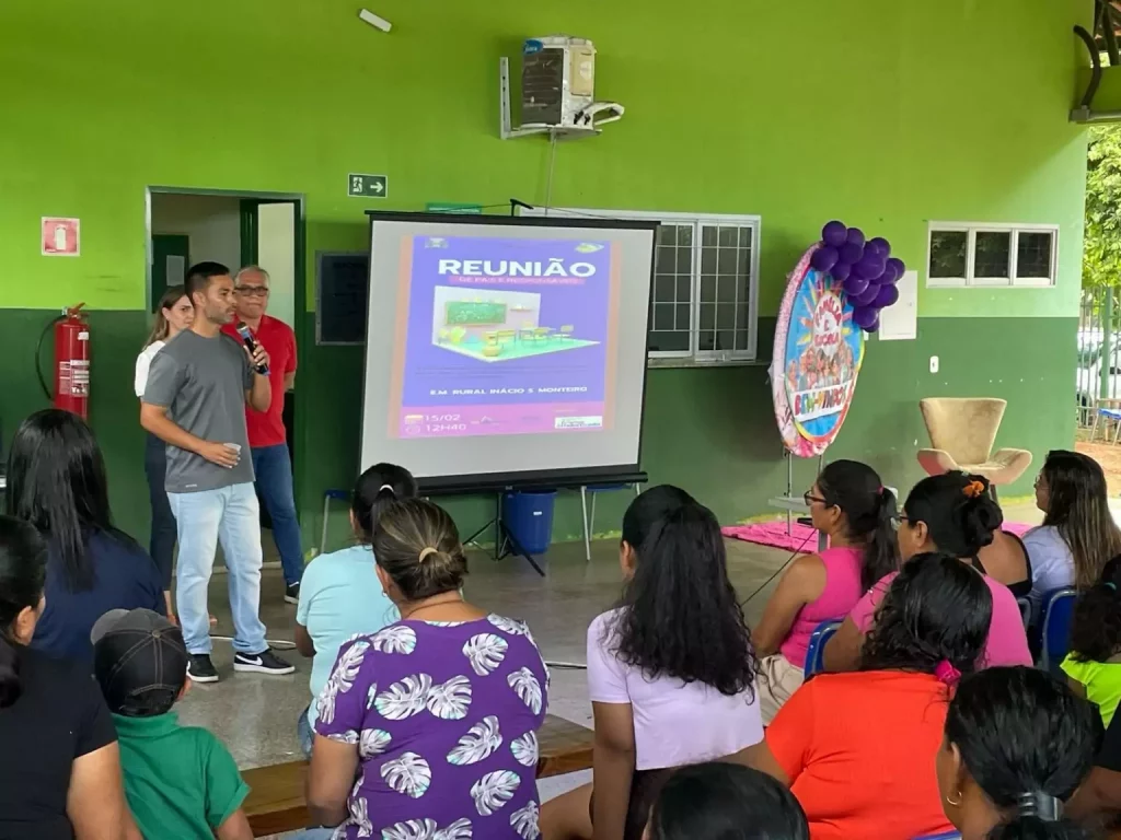 Escola Municipal Rural Inácio Silvestre Monteiro realiza primeira reunião de pais de 2025