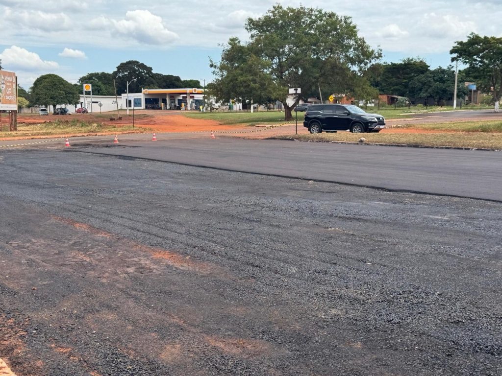 Prefeitura de Paranhos recupera acesso e estacionamento da rodoviária