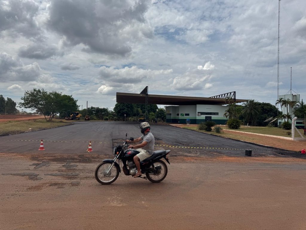 Prefeitura de Paranhos recupera acesso e estacionamento da rodoviária