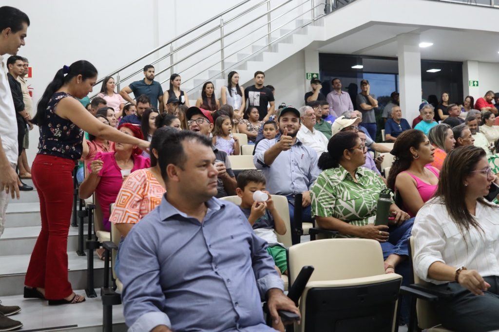 Convenções homologam Hélio Acosta candidato a prefeito e Alfredo Soares a vice para as Eleições Suplementares de 2025