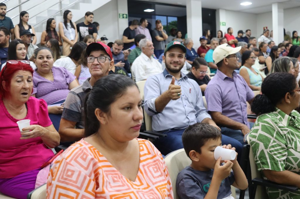 Convenções homologam Hélio Acosta candidato a prefeito e Alfredo Soares a vice para as Eleições Suplementares de 2025