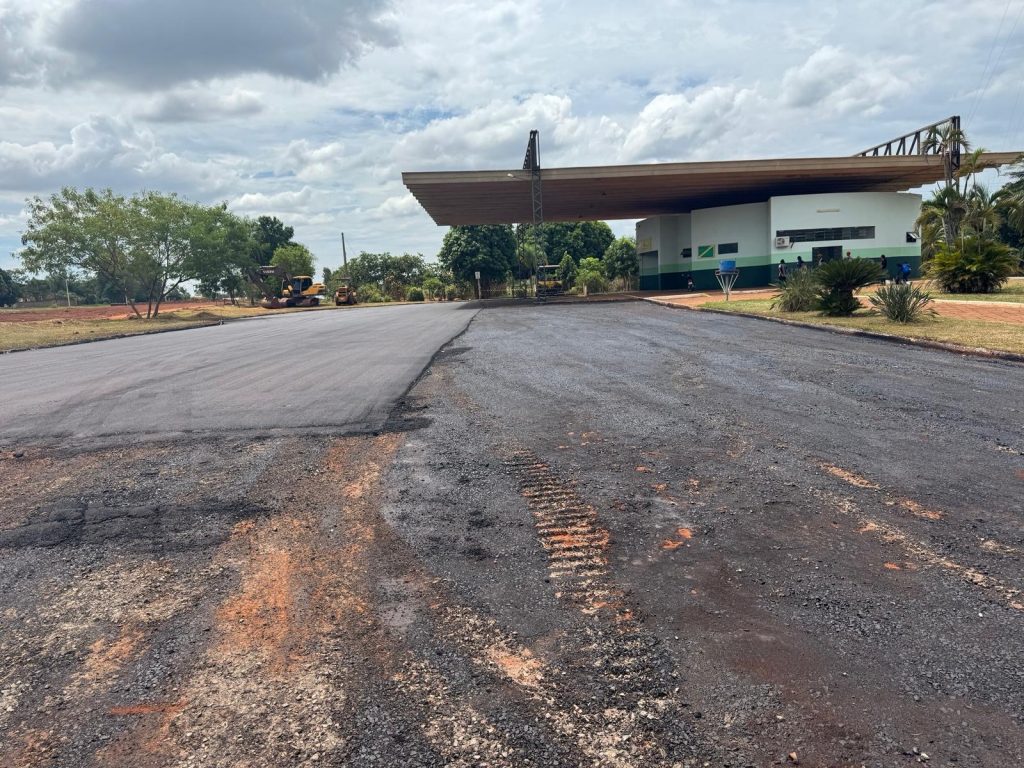 Prefeitura de Paranhos recupera acesso e estacionamento da rodoviária