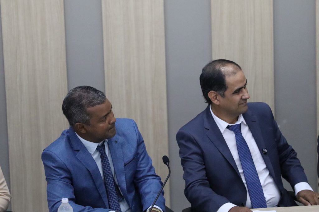 Paranhos realiza cerimônia de posse com presença de autoridades estaduais e municipais Paranhos realiza cerimônia de posse com presença de autoridades estaduais e municipais