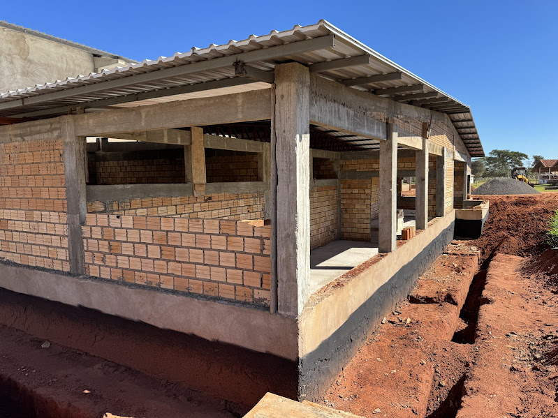 Avançam as obras de estruturação do Parque Vinícius Menegaz Prado em Tacuru Avançam as obras de estruturação do Parque Vinícius Menegaz Prado em Tacuru