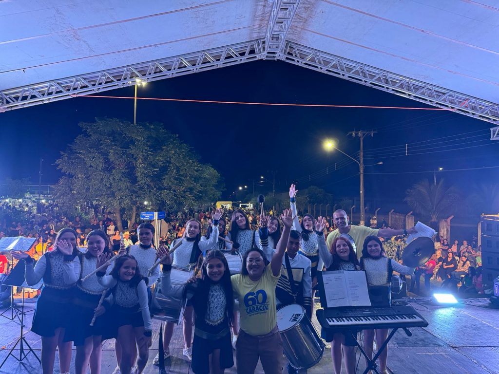 Prefeito Neco Pagliosa comemora sucesso da programação dos 60 anos de Caracol Prefeito Neco Pagliosa comemora sucesso da programação dos 60 anos de Caracol
