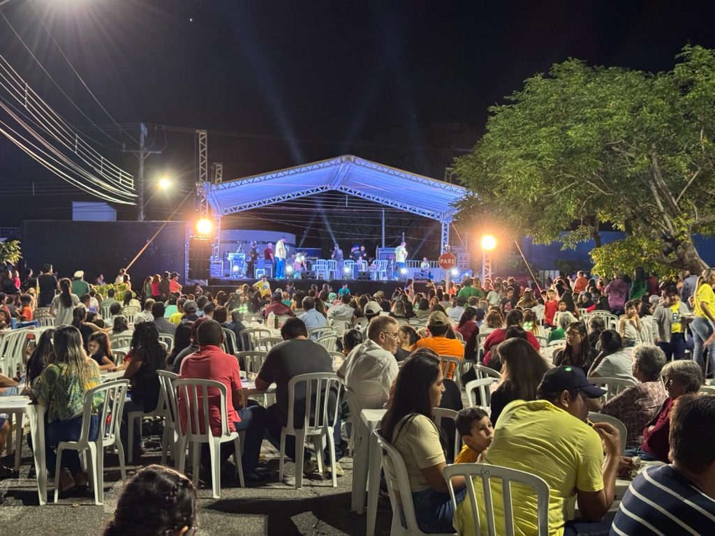 Prefeito Neco Pagliosa comemora sucesso da programação dos 60 anos de Caracol Prefeito Neco Pagliosa comemora sucesso da programação dos 60 anos de Caracol