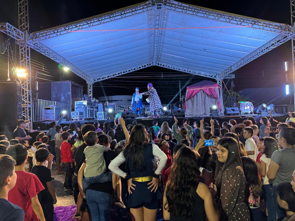 Prefeito Neco Pagliosa comemora sucesso da programação dos 60 anos de Caracol Prefeito Neco Pagliosa comemora sucesso da programação dos 60 anos de Caracol