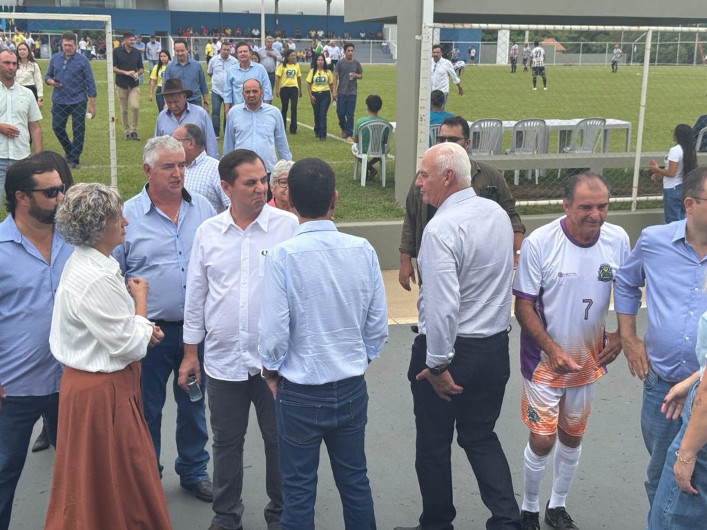 Prefeito Neco Pagliosa comemora sucesso da programação dos 60 anos de Caracol Prefeito Neco Pagliosa comemora sucesso da programação dos 60 anos de Caracol