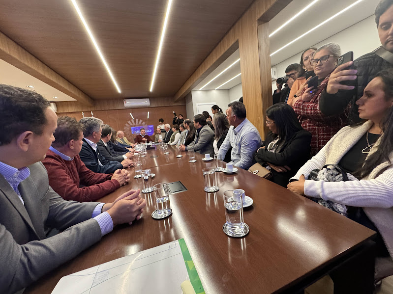 Junto com a comitiva de Caracol, Geraldo Resende destaca atuação e resultados Junto com a comitiva de Caracol, Geraldo Resende destaca atuação e resultados