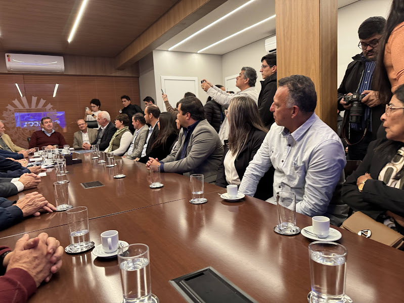 Câmara de Vereadores de Caracol cumpre papel estratégico na viabilização de recursos junto ao Governo do Estado Câmara de Vereadores de Caracol cumpre papel estratégico na viabilização de recursos junto ao Governo do Estado