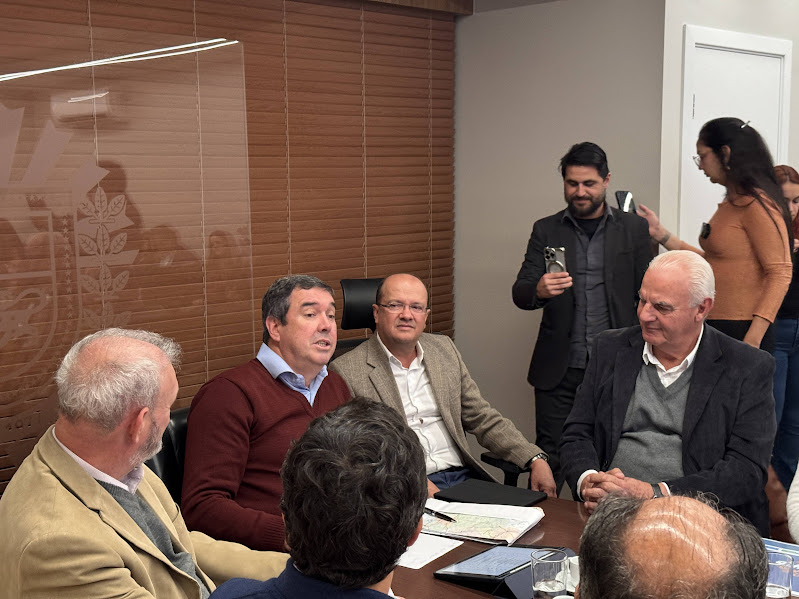 Junto com a comitiva de Caracol, Geraldo Resende destaca atuação e resultados Junto com a comitiva de Caracol, Geraldo Resende destaca atuação e resultados