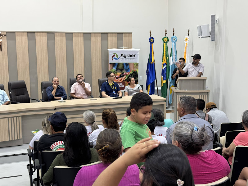 Prefeito Hélio Acosta participa do lançamento do Plano Safra da Agricultura Familiar 2025-2026 em Paranhos